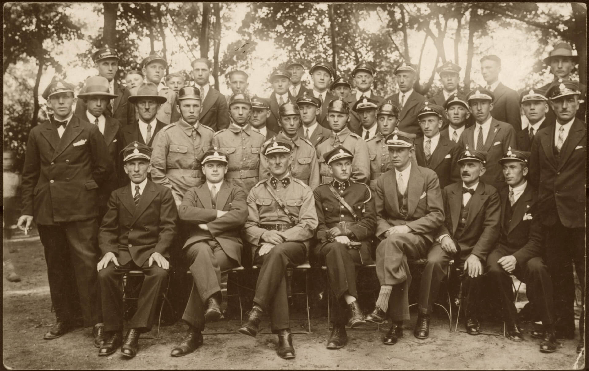 Rok 1933 zdjęcie Druchów OSP w Tarnowie Podgórnym 