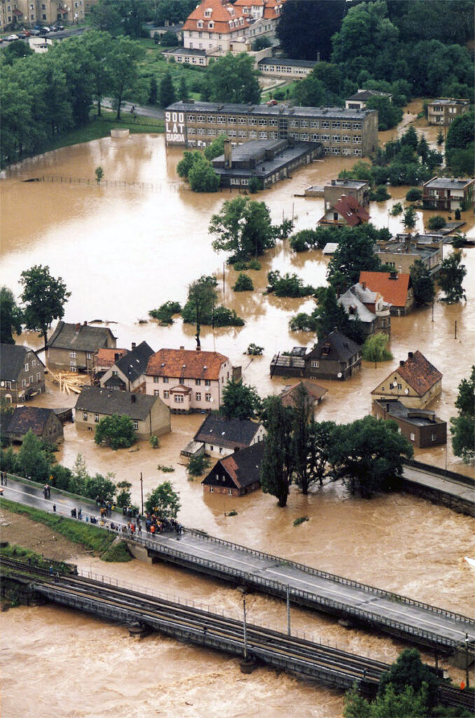 pomoc powodzianom Bardo '97